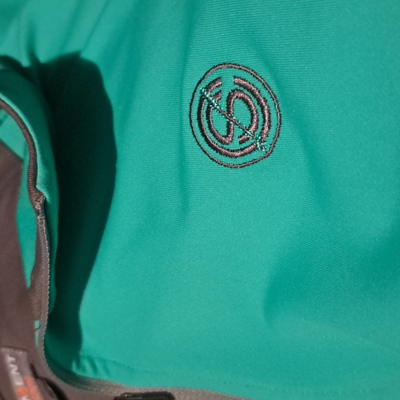 Peter Millar Element 4 Wicking - Picture 5 of 9